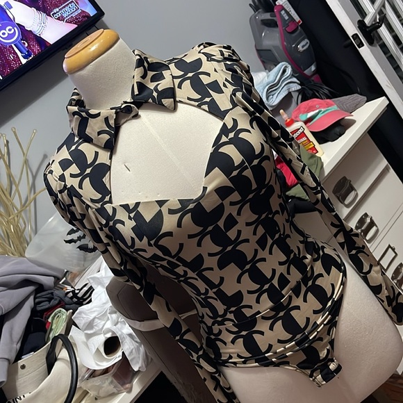 Dress up Bodysuit - Picture 3 of 3